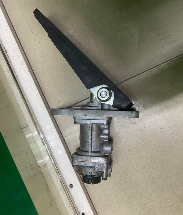 K255684 Knorr-Bremse Foot Brake Valve